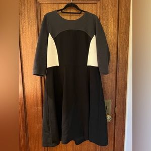 Orca dress, but for a lovely curvy orca!